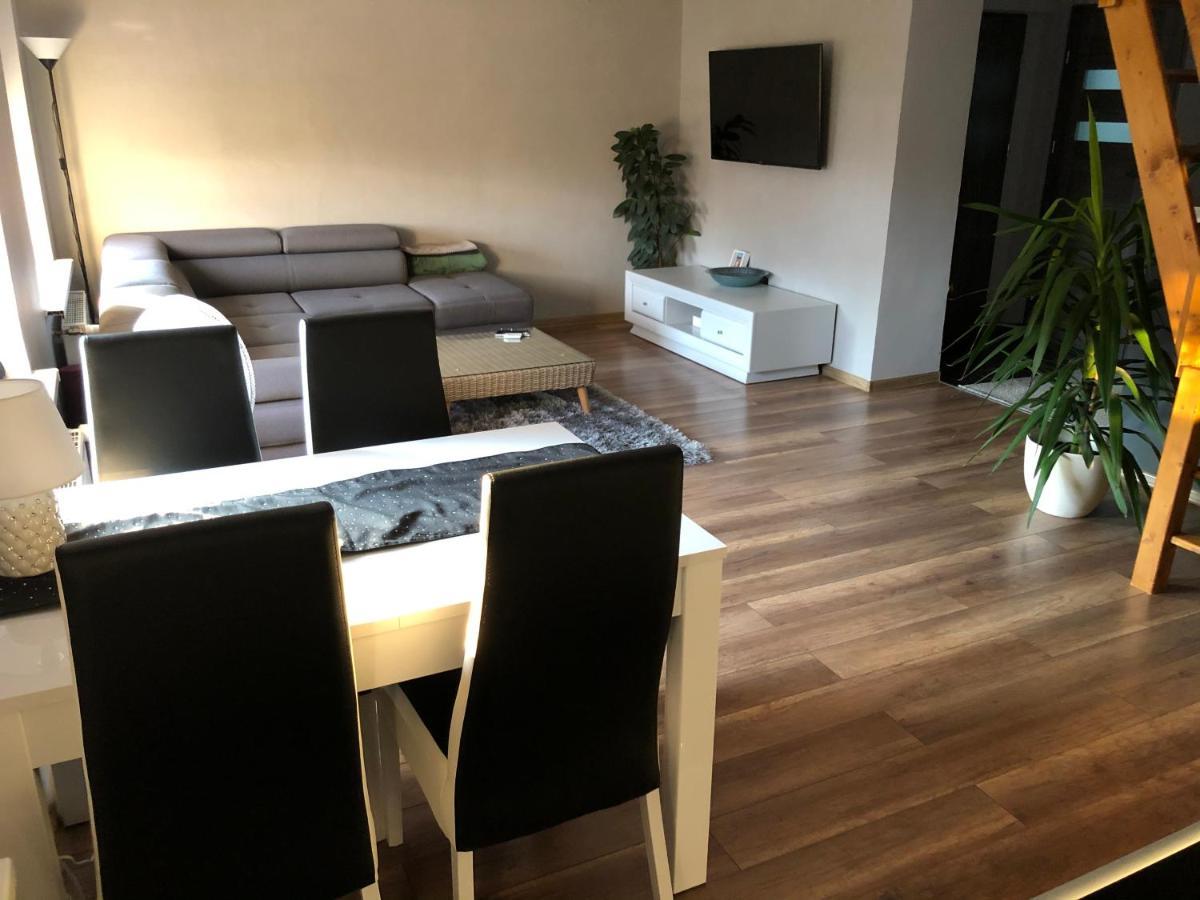 Kędzierzyn-Koźle Apartament Moniuszki מראה חיצוני תמונה